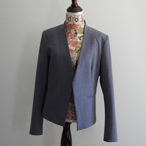 Theory Tops - THEORY Lanai Stretch Wool Urban Blazer (Light Blue; size 10)
